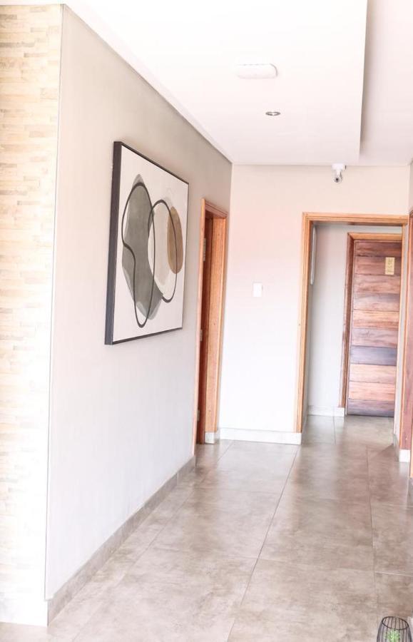 Eden Boutique Hotel كوكستاد المظهر الخارجي الصورة